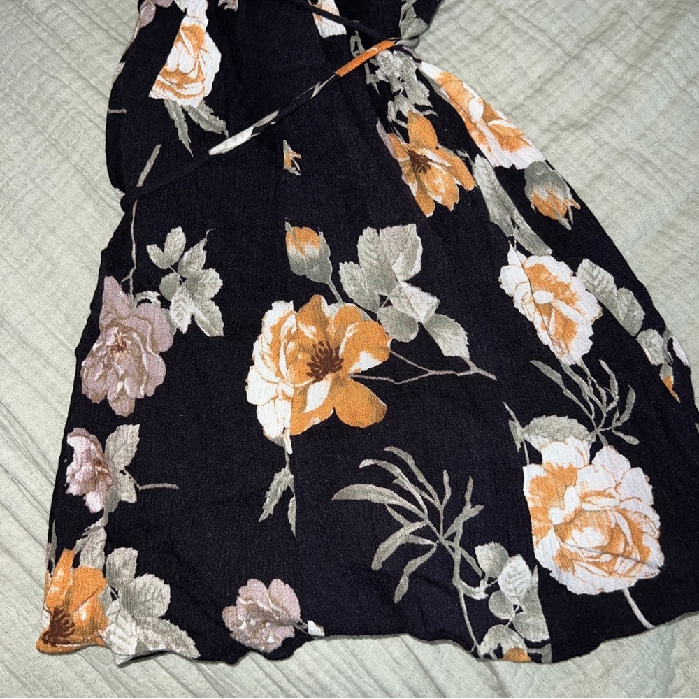Lulus Floral Flower Print Wrap Mini Dress - Picture 4 of 9